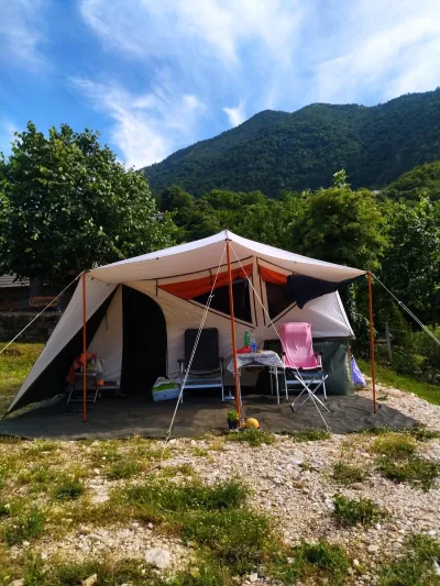 Camping Place Peshtan Mirela Muka
