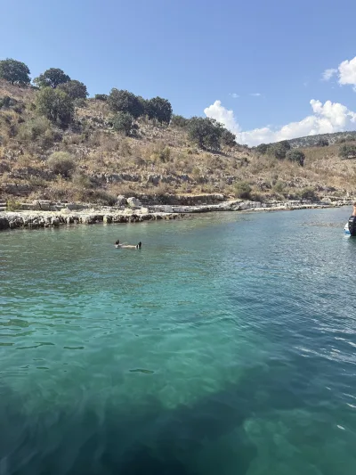 Ridhë Beach (Plazhi i ridhes)