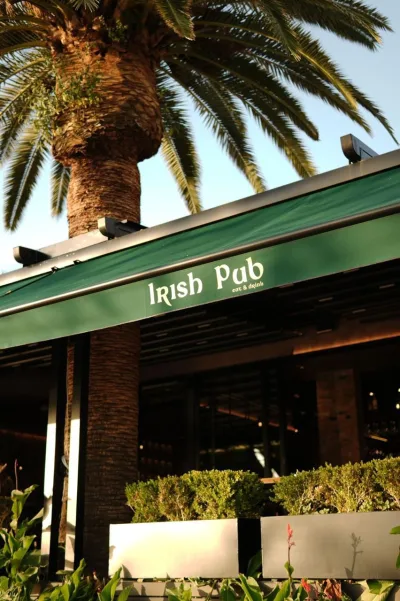 Irish Pub