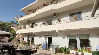 Hotel Nika & Restaurant