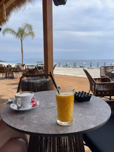 Prado Luxury Bar