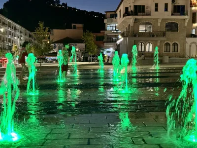 Fountain square