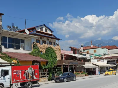 Hotel Shpella Berat
