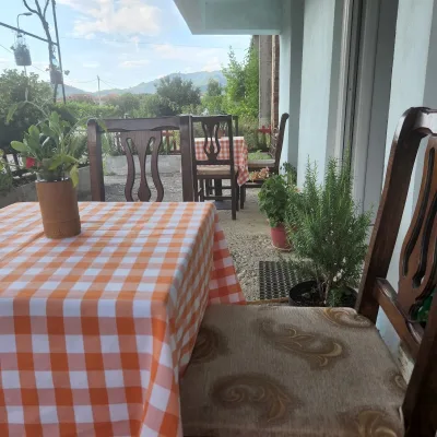 Restaurant Velia (Traditional Food)