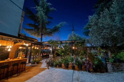Villa Green Garden