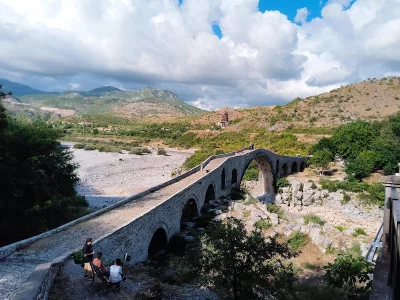 Mesi Bridge