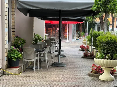 Bar – Café – Pizzeria