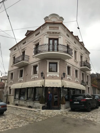 Vila Sigal Korçë