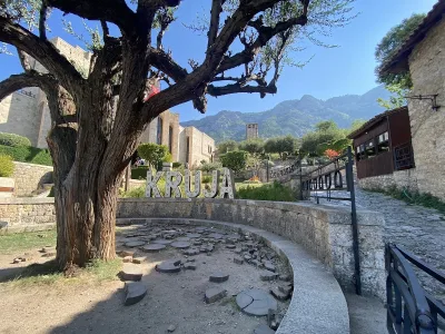 KRUJA photo letters