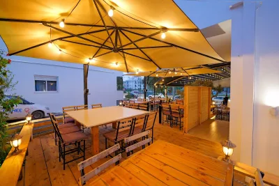 Traditional restaurant&pizza Veliaj
