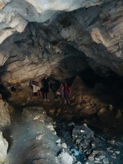 Sineci canyon & cave guide