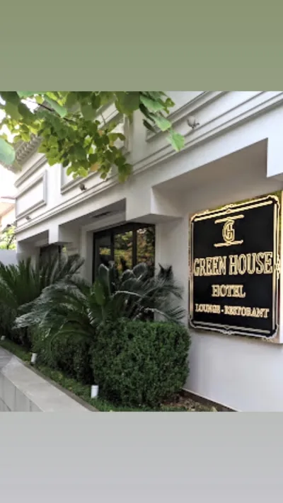 Green House Hotel & Restaurant