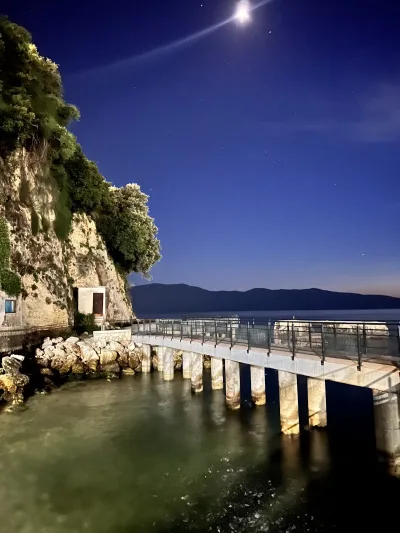 Tuneli - Vlorë, Albania