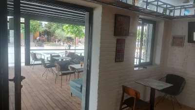 Bar Food Planet