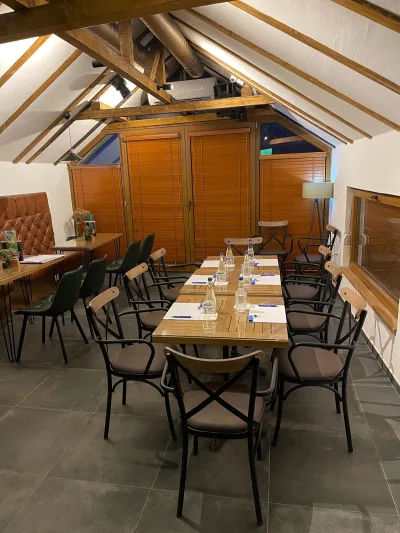 Omladinski centar caffe