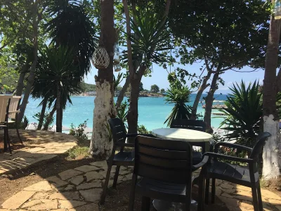 Denoel Beach Restaurant