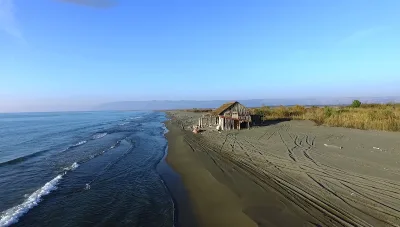Wander Albania