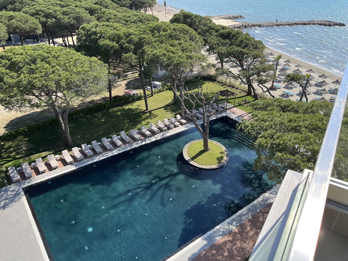 Prestige Resort photo 5