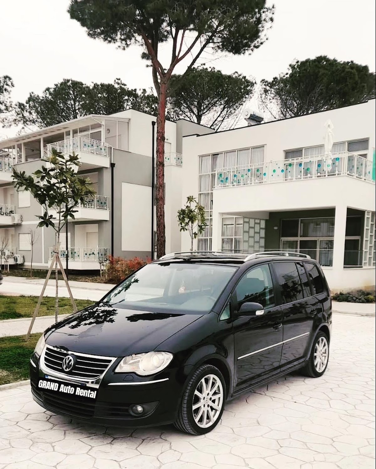 GRAND Auto Rental -Makina Me Qera