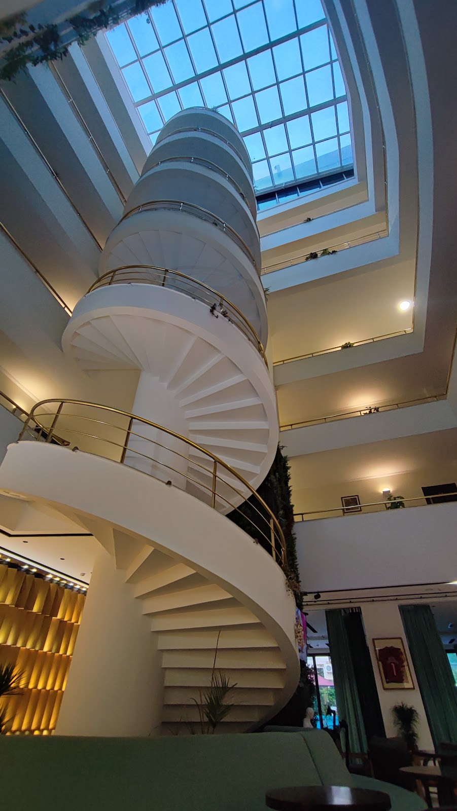 Hotel Leonardo photo 4