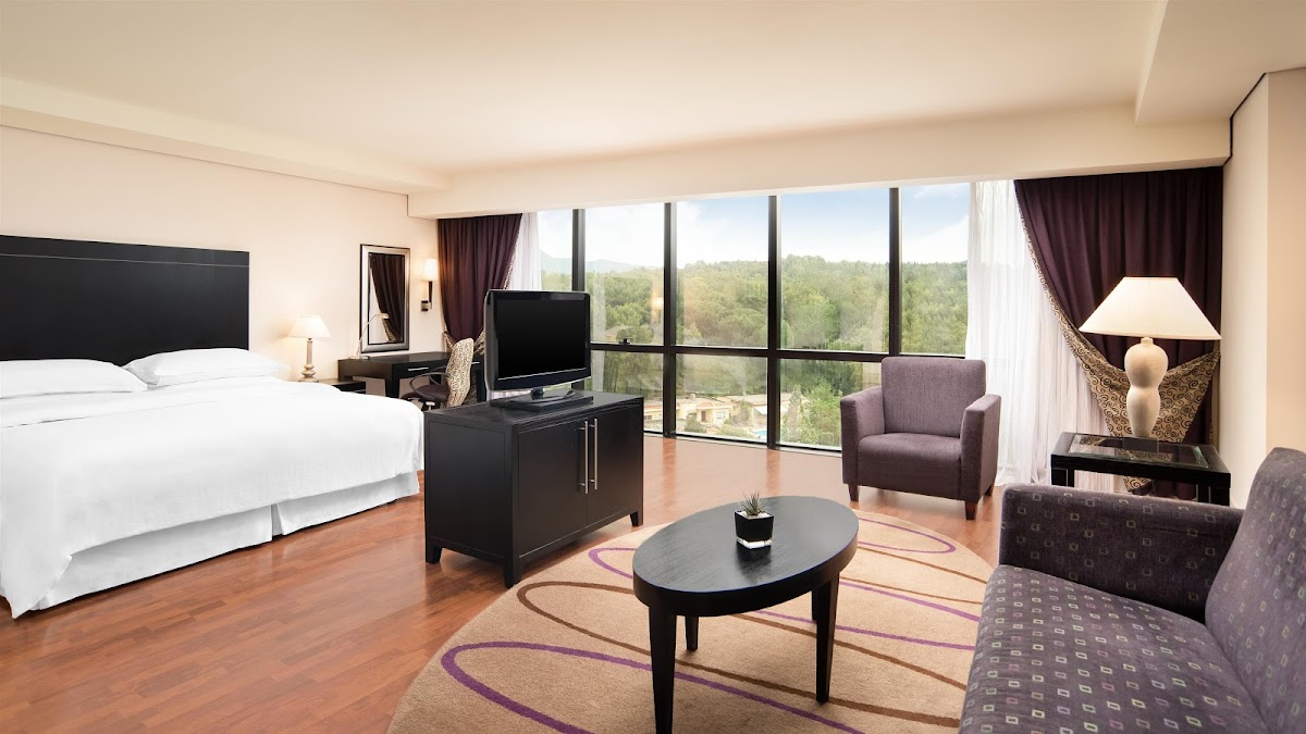 MAK Hotel Tirana photo 2