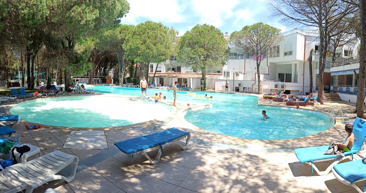 Marea Resort photo 2