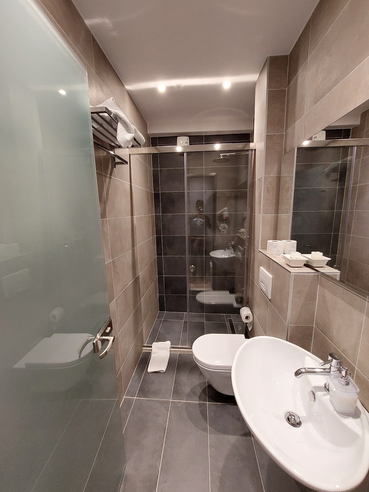 Hotel Oresti Center, Tirana photo 3