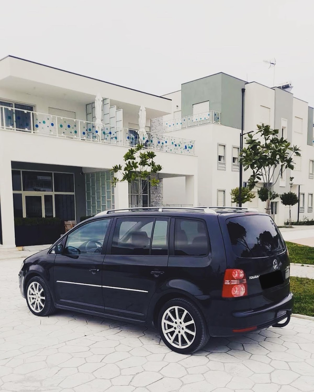 GRAND Auto Rental -Makina Me Qera photo 5