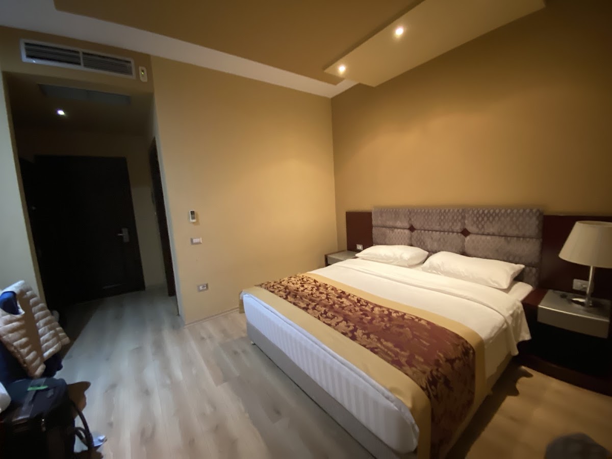 Hotel Argenti Shkodër photo 2