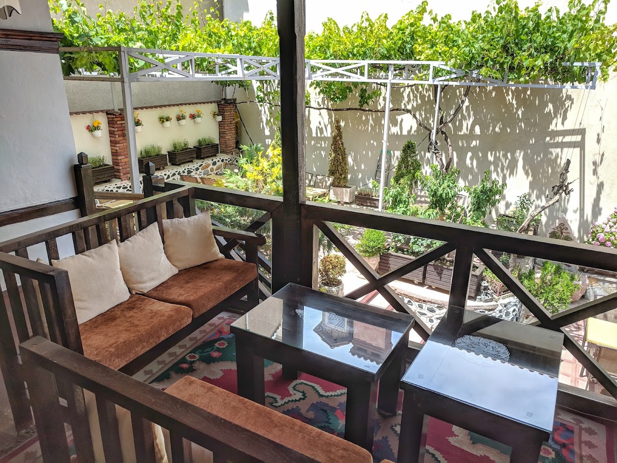 Guest House Bujtina Leon photo 3