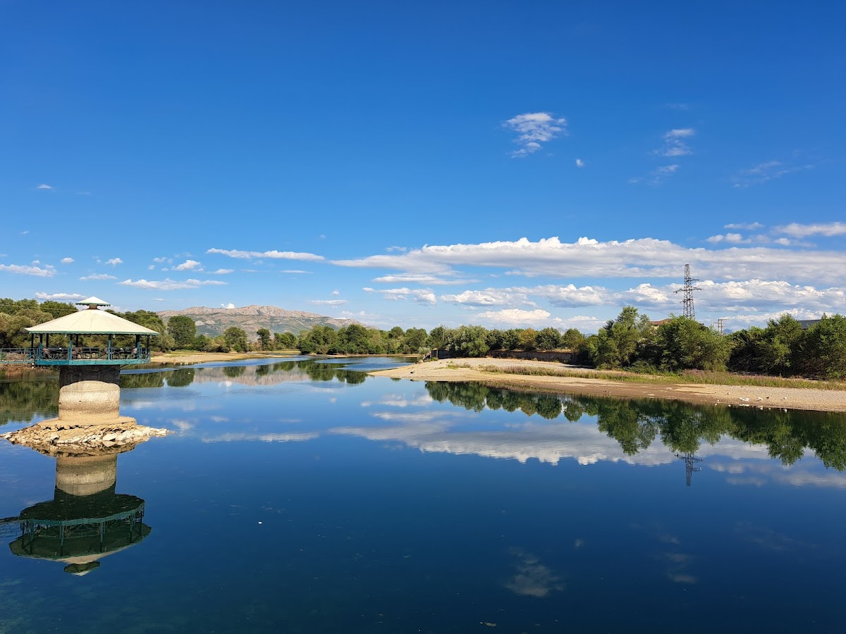 Bar Restaurant Shqiponja photo 4