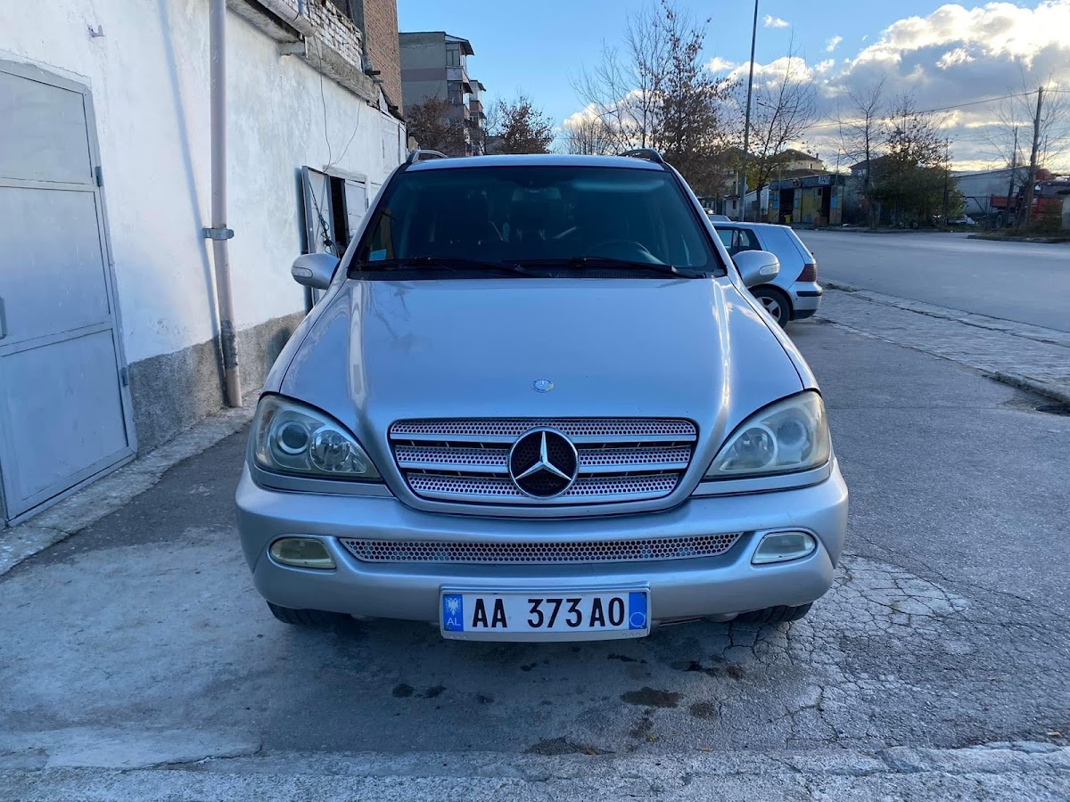 Makina me qera (Rent a car) Eiffel Korce photo 2