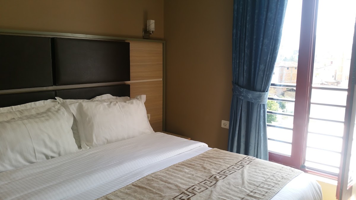 Capital Tirana Hotel Bruçi photo 2