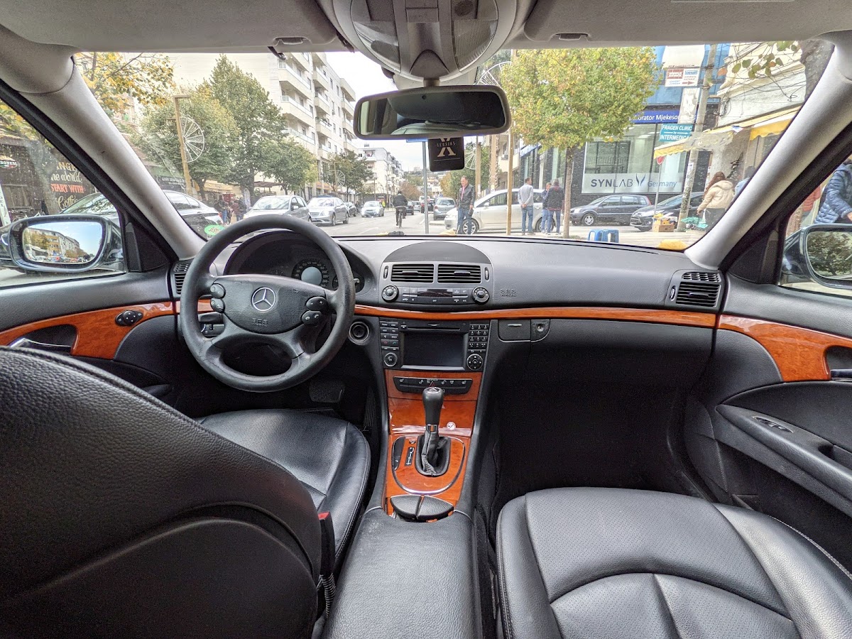 Makina me qira KRYEMADHI / Car Rental KRYEMADHI photo 4