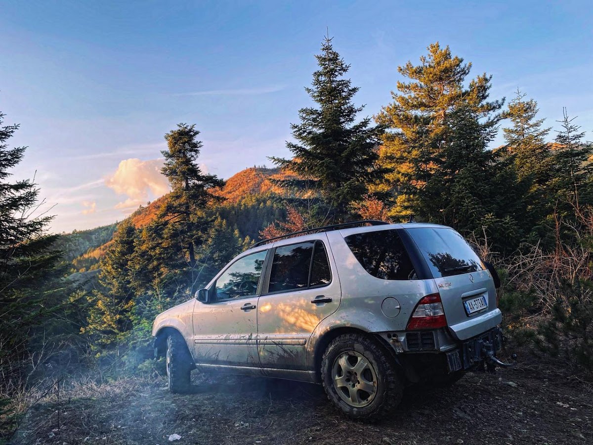 Makina me qera (Rent a car) Eiffel Korce photo 4