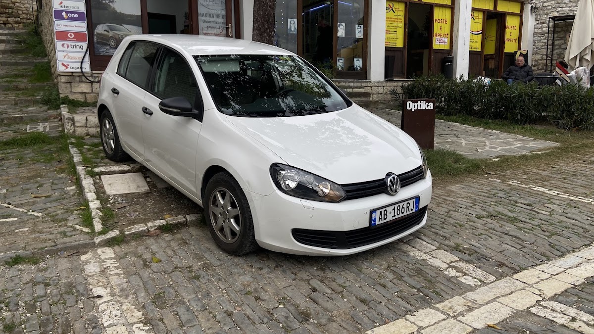 ARLIN RENTAL CARS photo 2