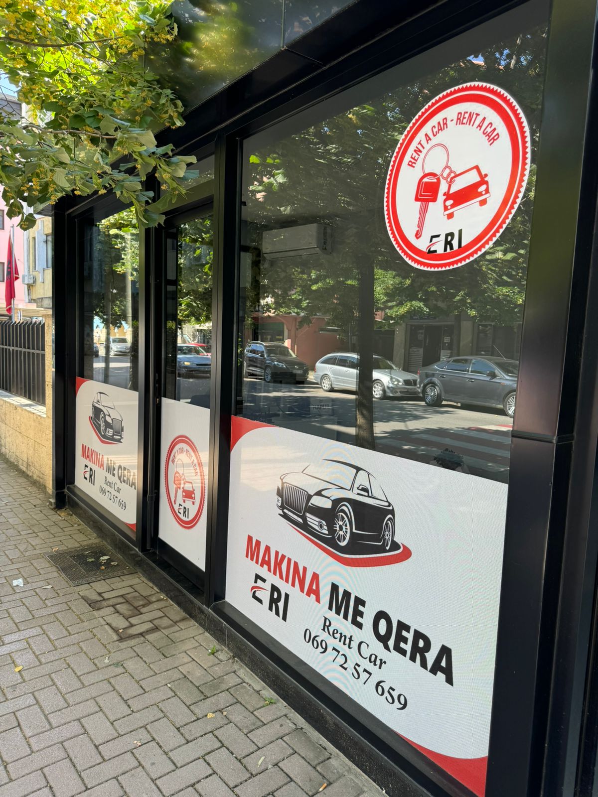 Makina me qira Eri - Car Rental photo 2