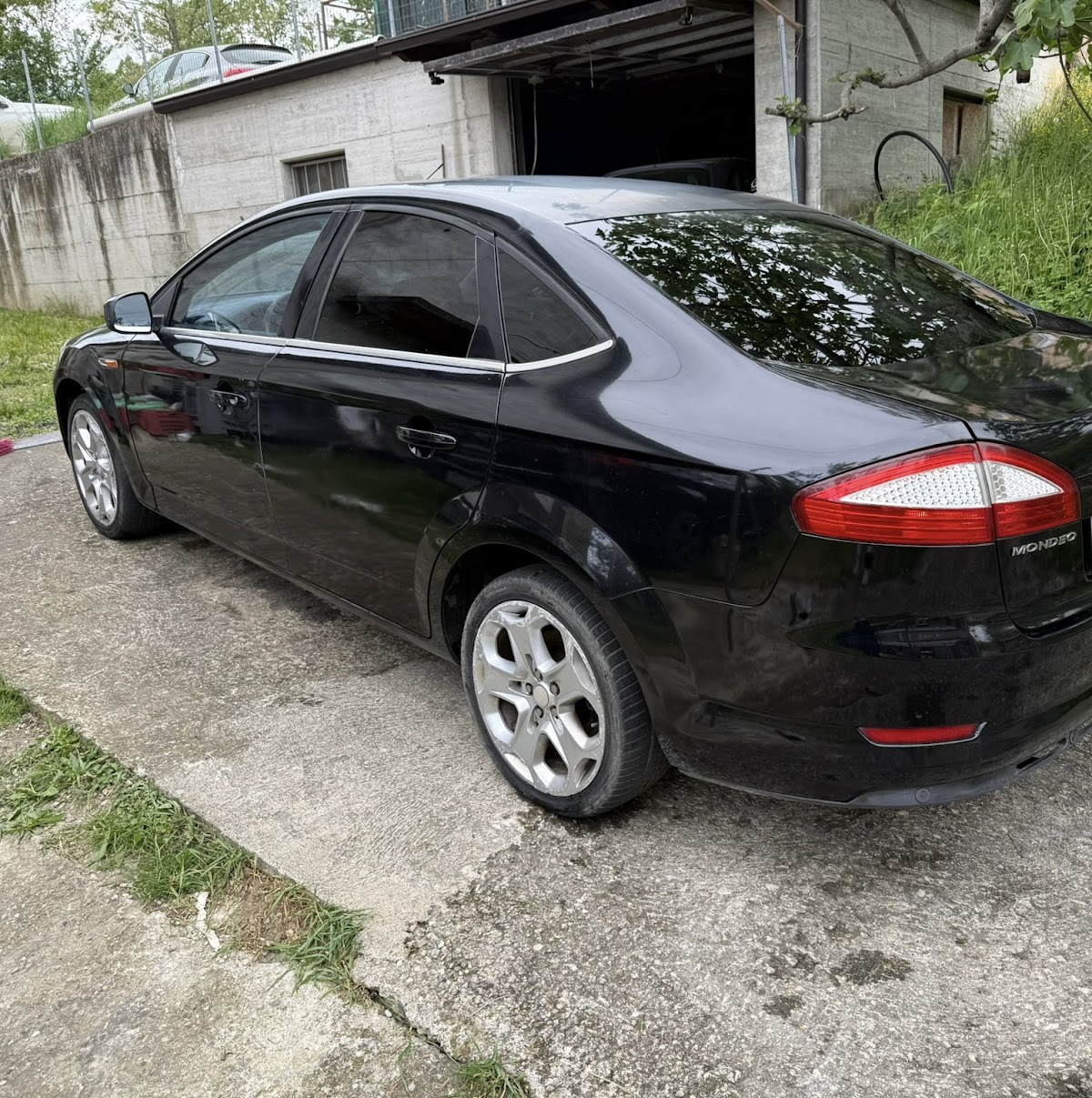 makina me qera ss rent car photo 3