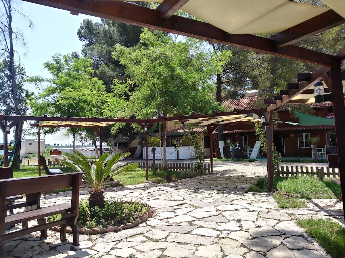Restaurant Laguna Park photo 4