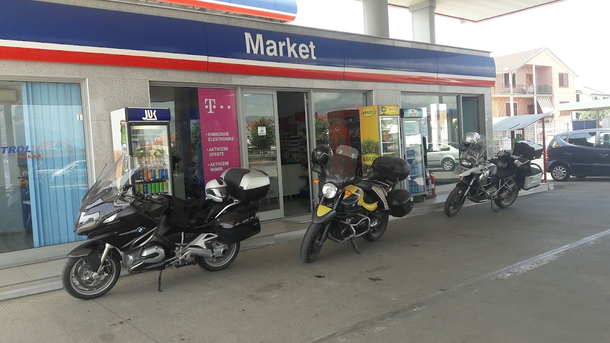 Jukoil - Uldedaj Group photo 3