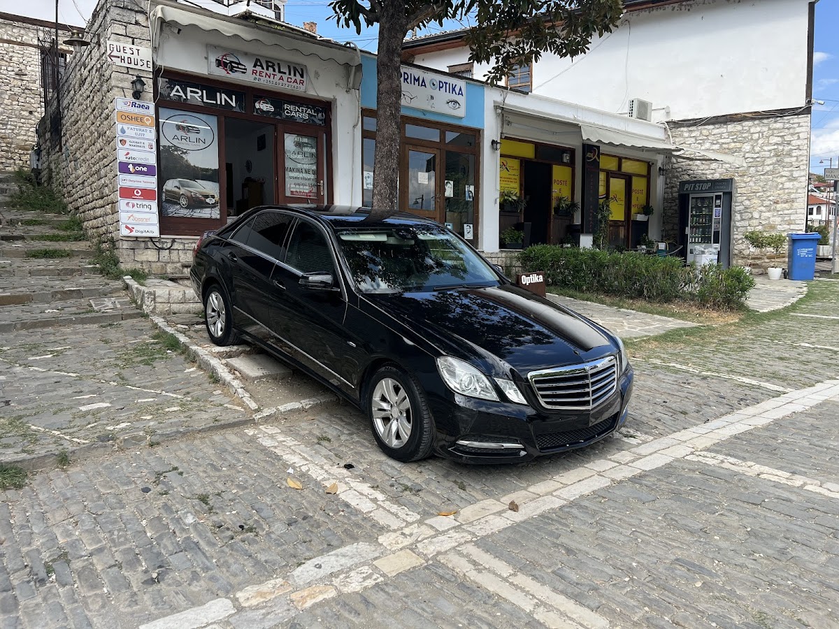 ARLIN RENTAL CARS photo 4