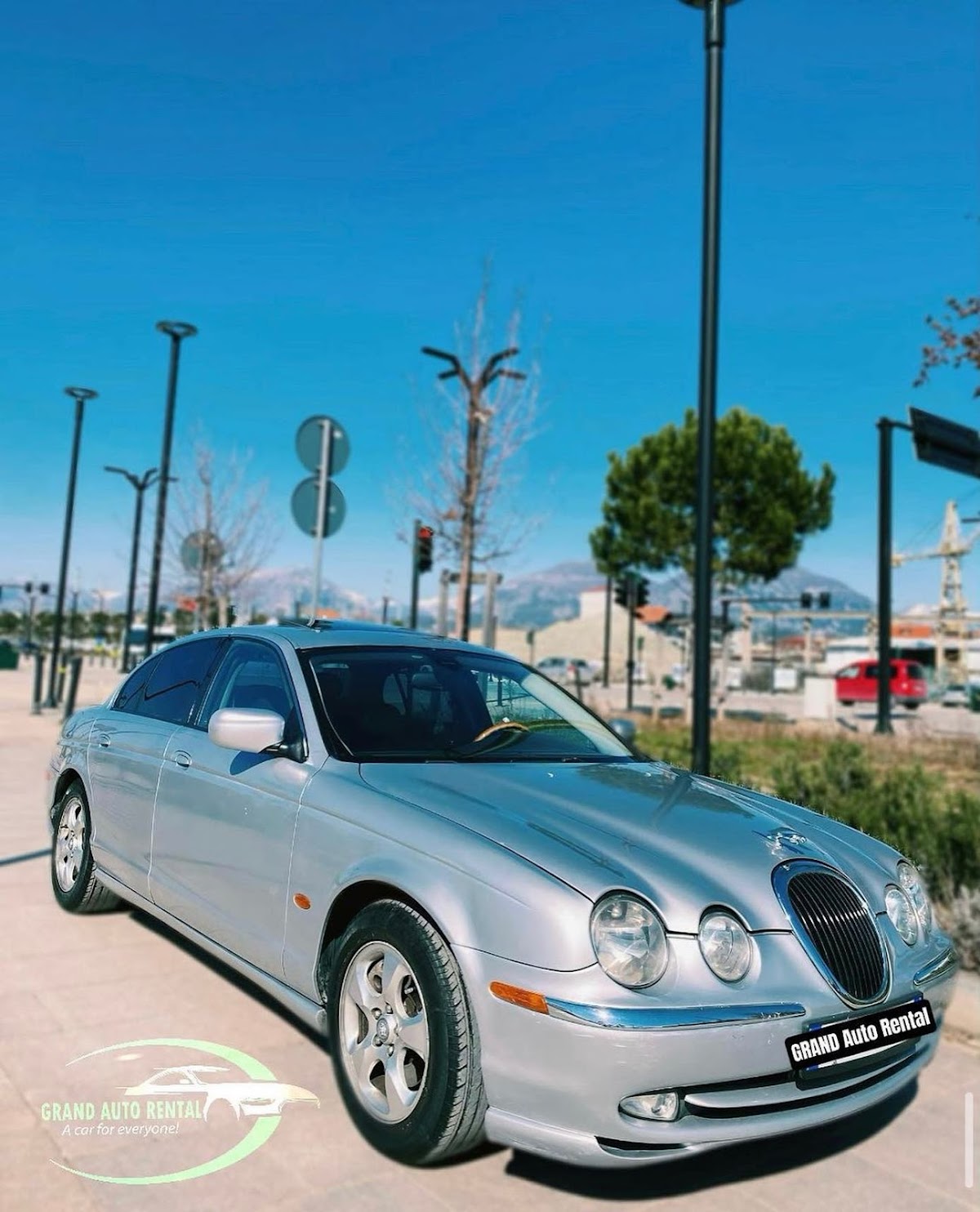 GRAND Auto Rental -Makina Me Qera photo 2