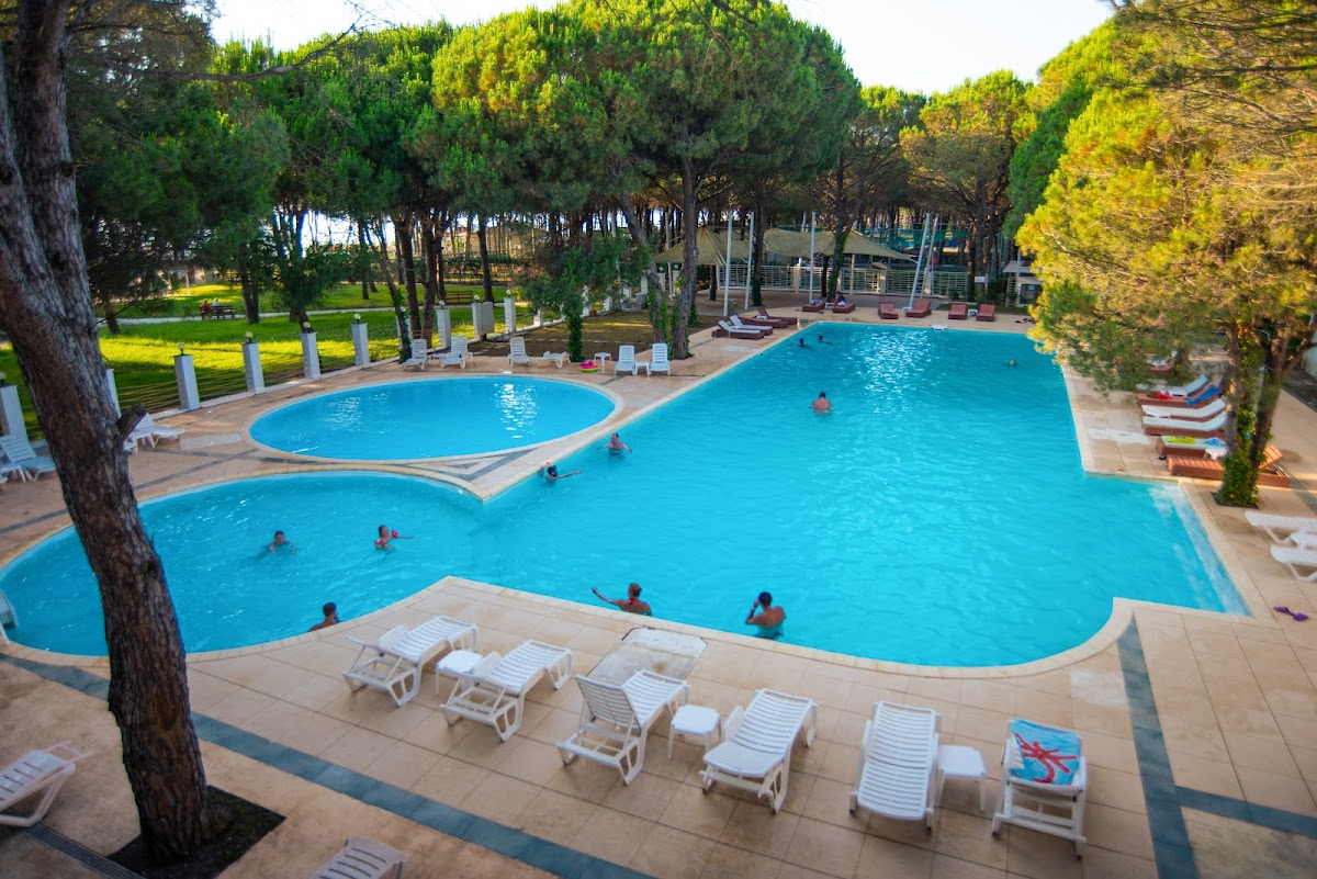 Marea Resort photo 3