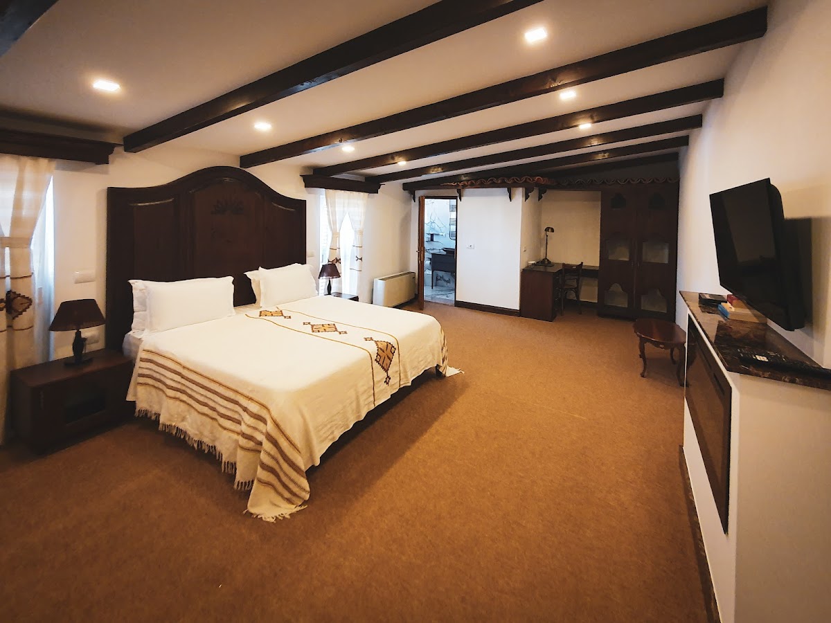 Hotel Tradita photo 2