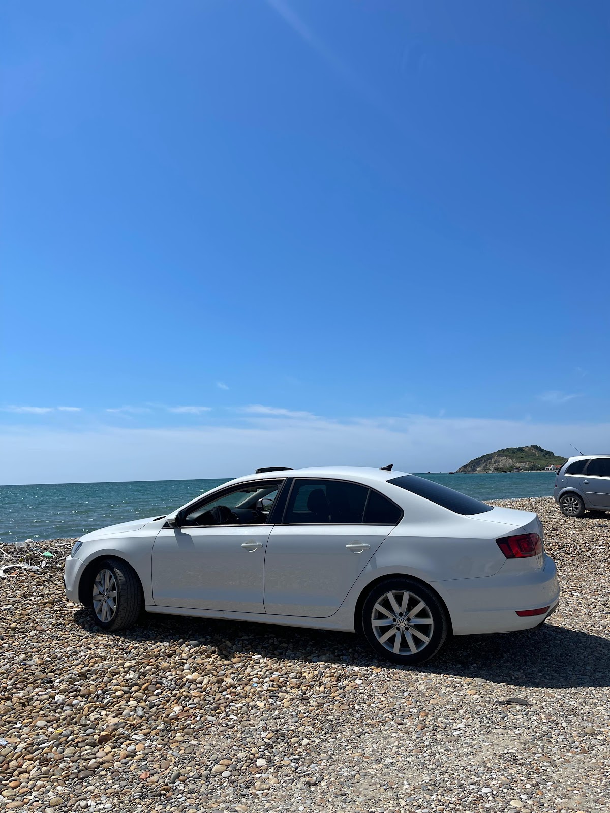 Makina me qera - Auto Rental ( Amari Rental ) photo 2