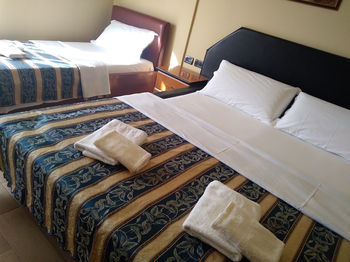 Hotel Vlora photo 2