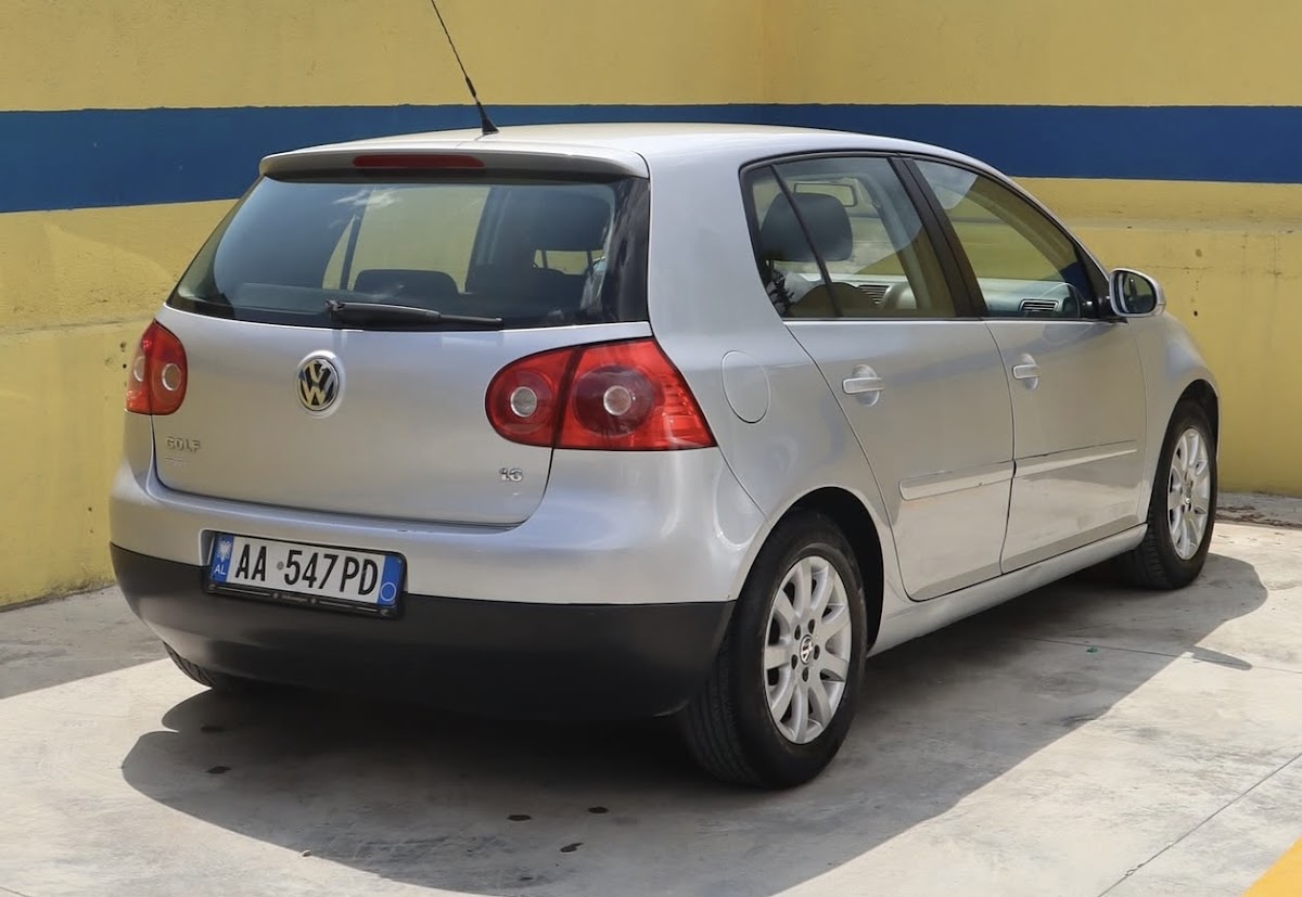 rent car elbasan photo 2