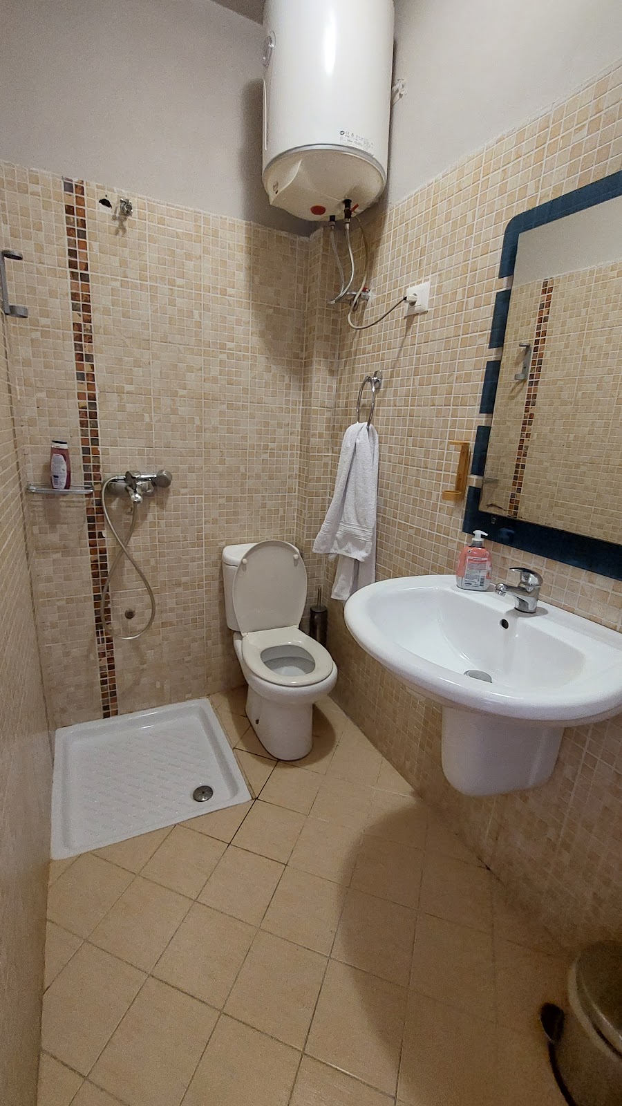 Hotel Nobel Cente Tirana photo 4