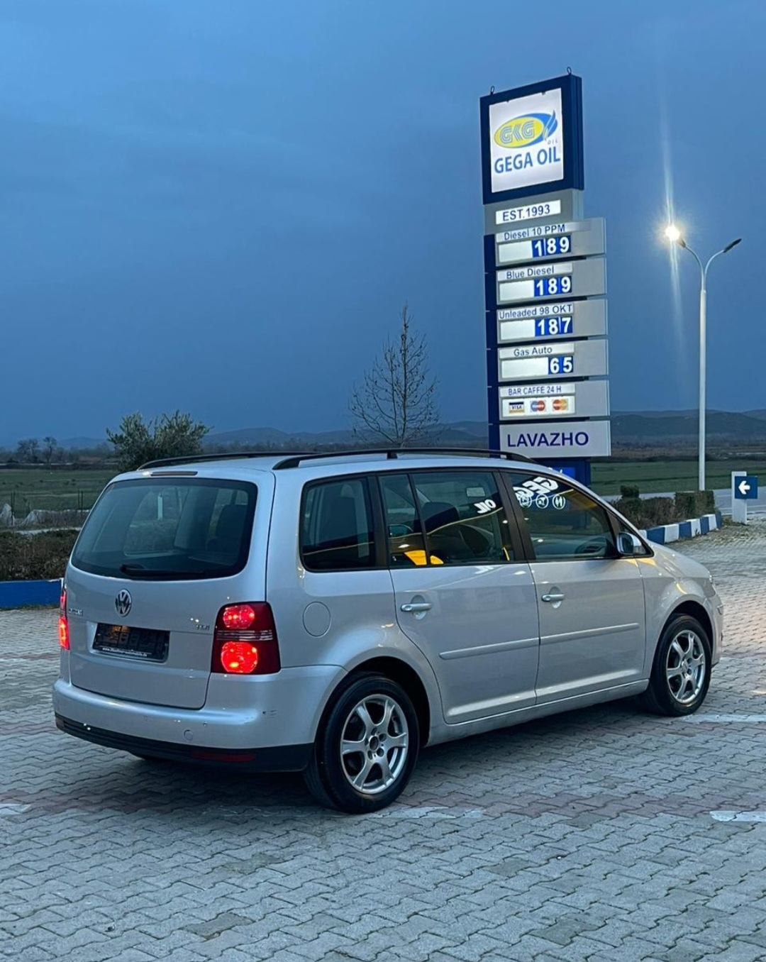 Rent car Hansi photo 2