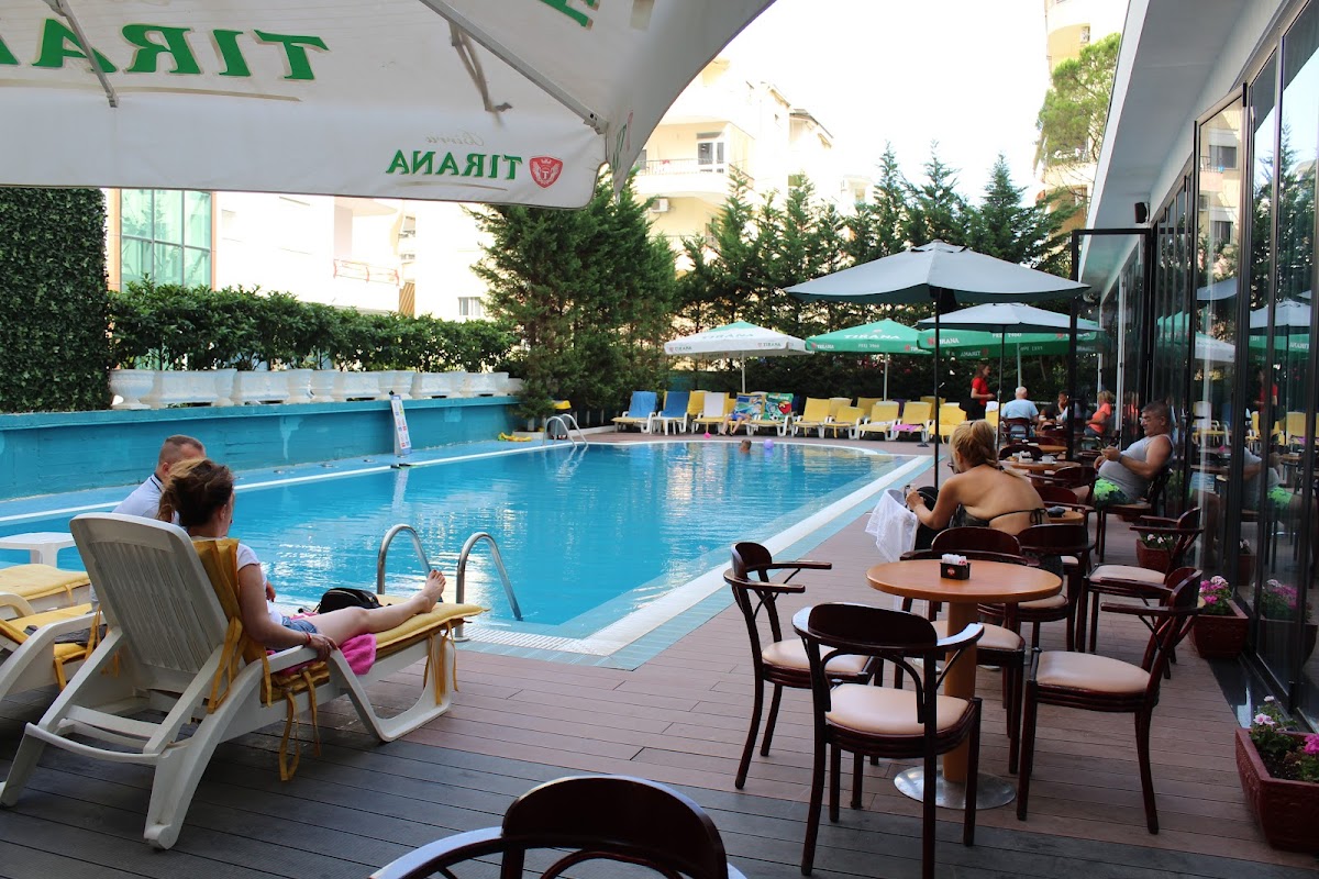 Hotel Leonardo photo 3